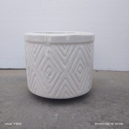 Brahmz ceramic planter round white and blue
