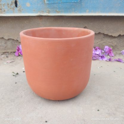 Brahmz rerracotta planter round