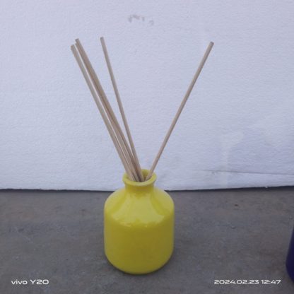 Brahmz  reed diffuser  yellow